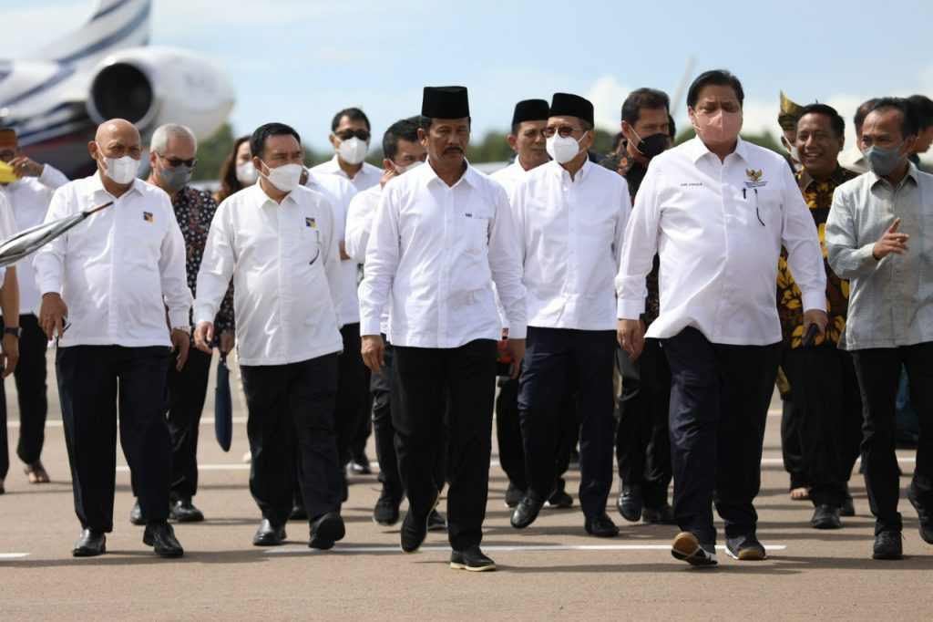 Menteri Kooordinator Bidang Perekonomian Republik Indonesia, Airlangga Hartarto kembali lakukan lawatan ke Batam, pada Jumat pagi (24/6/2022). (hms)