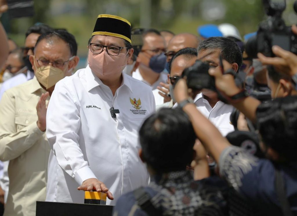 Menko Perekonomian Airlangga Hartarto Resmikan Masjid Tanwirun Naja pada Jum'at siang pukul 11.15 (24/6/2022). (hms)