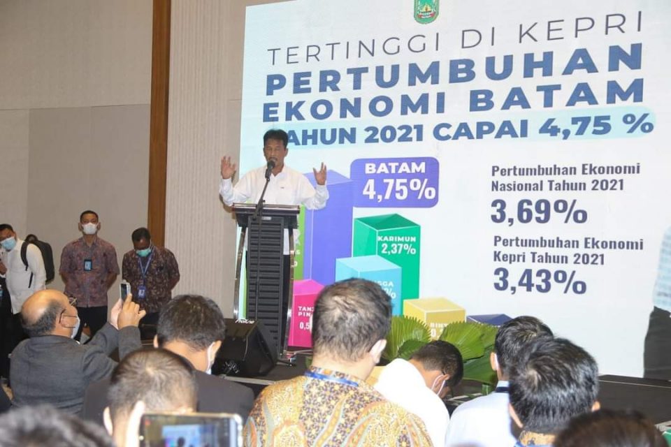 Kepala BP Batam Muhammad Rudi Buka Pameran IMOX 2022. (hms)