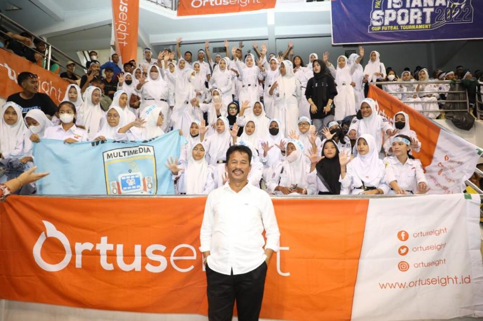 Kepala BP Batam, Muhammad Rudi membuka Turnamen Futsal Perebutan Piala Kepala BP Batam 2022. (hms)