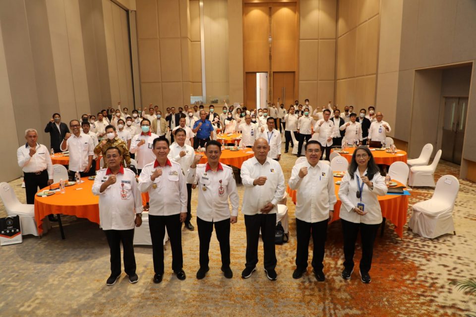 Foto bersama Tim CSIRT-BP Batam di Harris Hotel, Batam Centre, Senin, (12/9/2022). (hms)