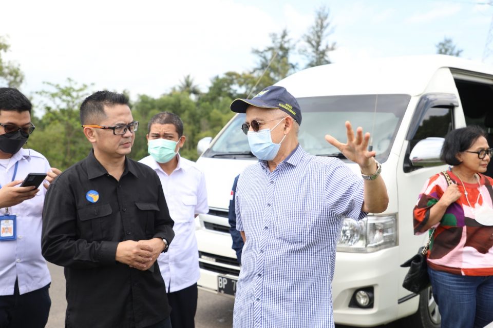 BP Batam melalui Tim Teknis Kerja Sama Pengembangan PLTS Waduk KPBPBB bersama Tim Komisi Keamanan Bendungan Kementerian PUPR melakukan kunjungan ke Waduk Duriangkang dan Waduk Tembesi pada hari Kamis (15/9/2022).(hms)