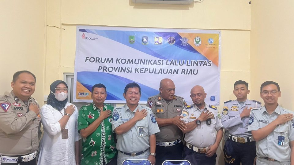 Jasa Raharja Kepri Gelar Forum Komunikasi Lalu Lintas Provinsi Kepri, Kamis, 9 Desember 2022 di Unit Laka Lantas Polresta Barelang dan melalui Zoom meeting. (hms)