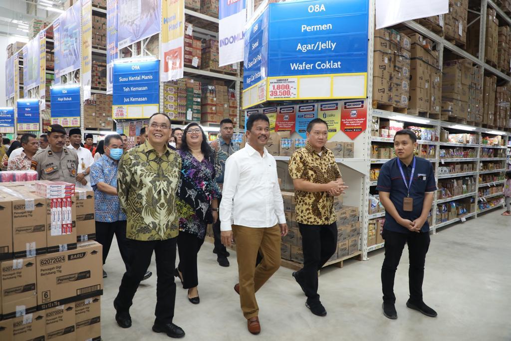 Kepala Badan Pengusahaan (BP) Batam Muhammad Rudi menghadiri Grand Opening Indogrosir Batam di Kawasan Batamindo Square Muka Kuning, Jum’at (3/3/2023). (hms)