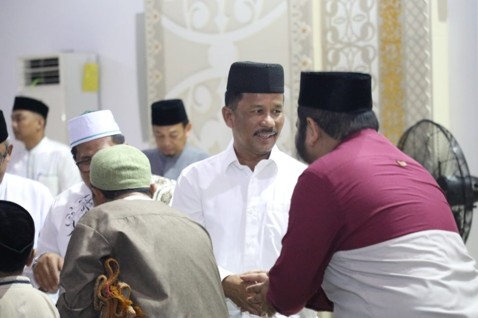 Tarawih Perdana, Kepala BP Batam Ingatkan Masyarakat Jaga Kekompakan dan Toleransi Selama Bulan Ramadan (Foto : hms)