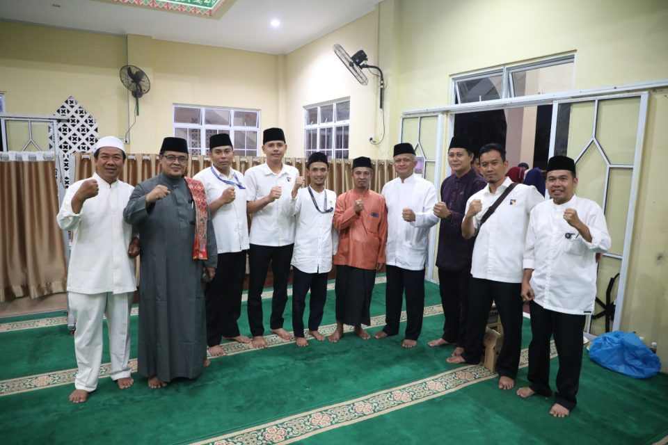 Jalin Silaturahmi, Tim Safari Ramadan BKDI BP Batam Sambangi Masjid Al Mujahidin (Foto : hms)