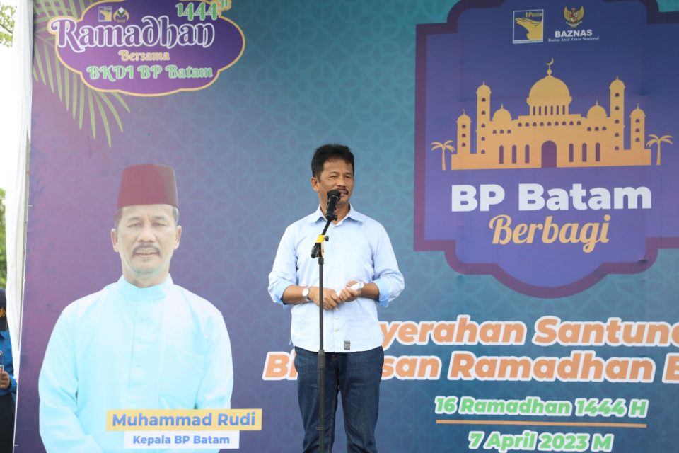 Berkah Ramadhan, BP Batam Bagikan 1500 Paket Bingkisan dan Santunan (Foto : hms)