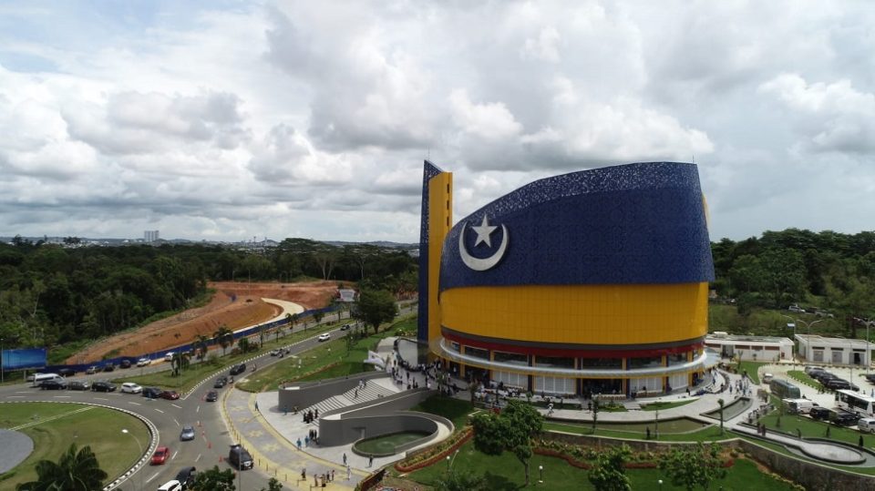 BP Batam Gelar Sholat Idul Adha 1444 H di Masjid Tanjak (Foto : hms)