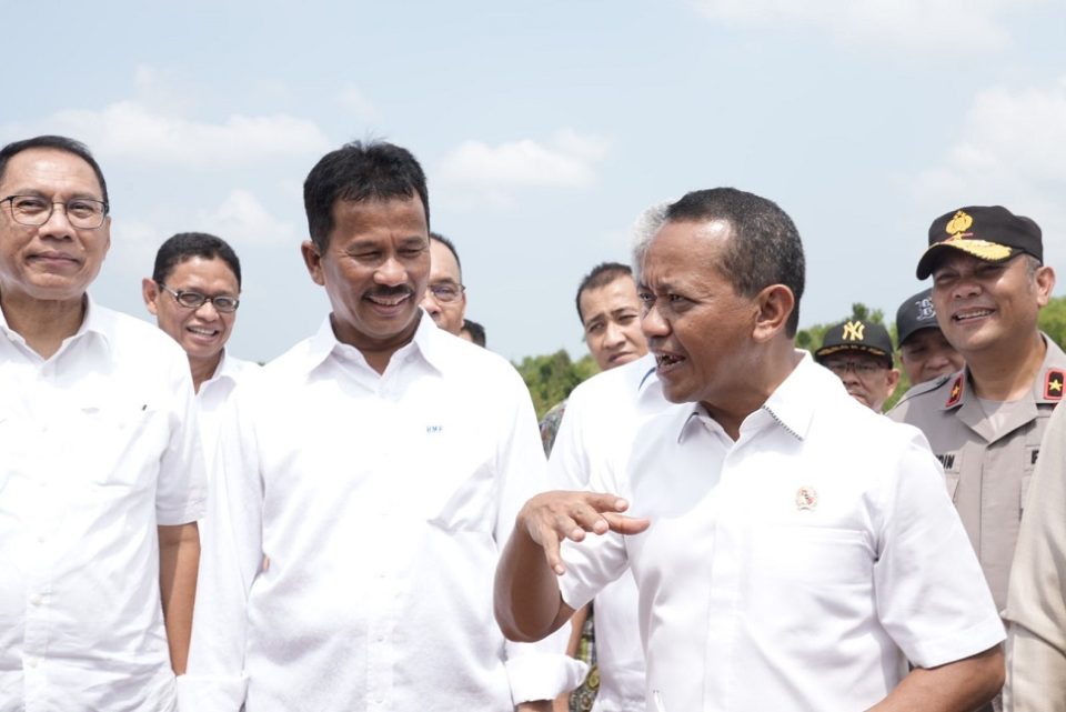 Kepala BP Batam, Muhammad Rudi, saat mendampingi Menteri Investasi/Kepala BKPM RI, Bahlil Lahadalia (Foto : hms)