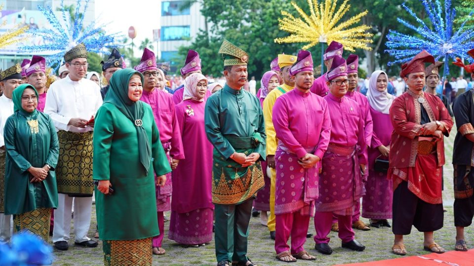 Kepala BP Batam Muhammad Rudi memimpin upacara peringatan Hari Jadi Batam (Foto : hms)