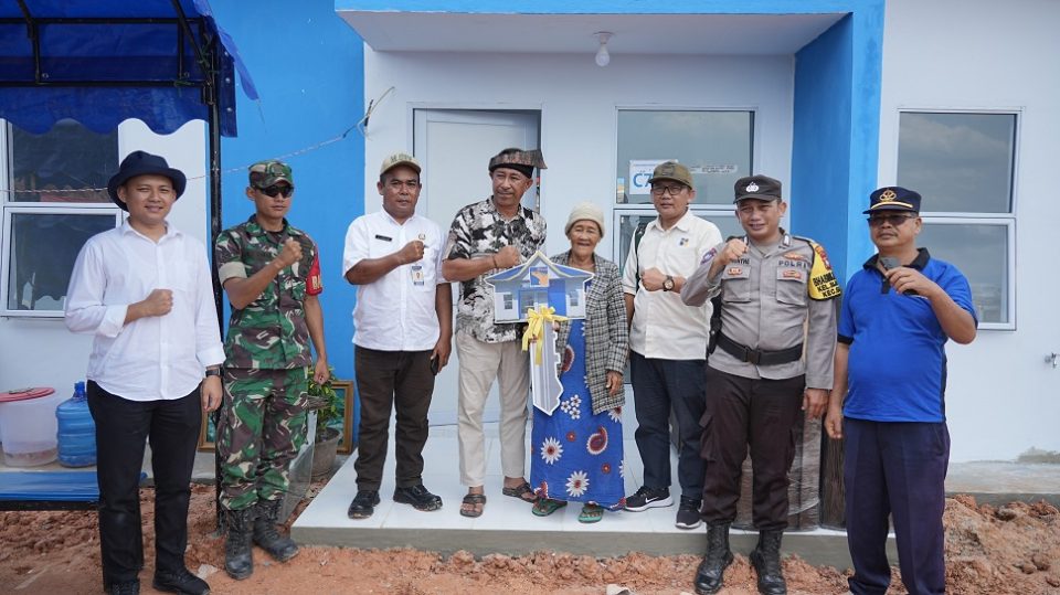 BP Batam kembali memfasilitasi pergeseran 3 KK yang terdampak pengembangan Rempang Eco-City ke hunian baru (foto : hms)