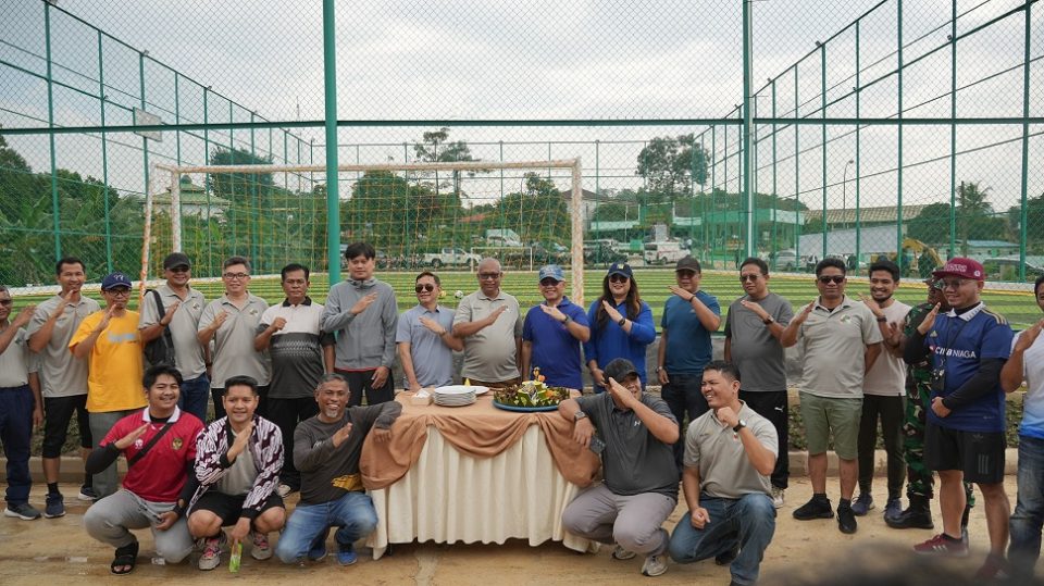 BP Batam meresmikan Lapangan Mini Soccer BIFZA 1 (foto : hms)