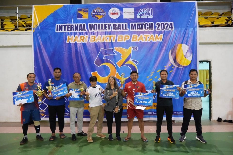 Hari Bakti BP Batam ke-53 Resmi Akhiri Internal Volley Ball (foto : hms)