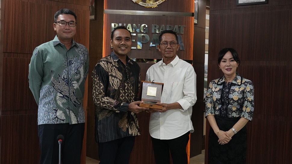 BP Batam terima kunjungan Menteri Luar Negeri dan Pembangunan Sosial dan Keluarga Singapura, Zhulkarnain Abdul Rahim (foto : hms)