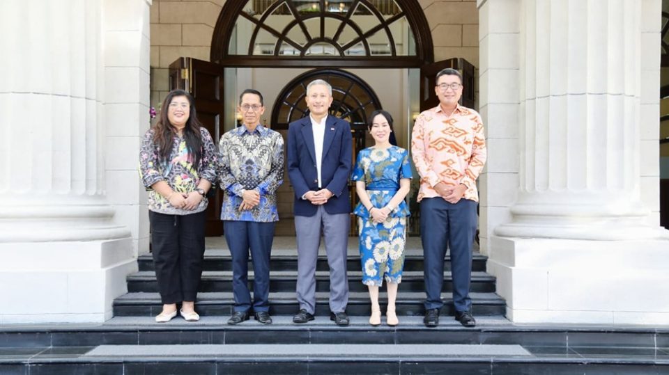 BP Batam Bertemu Menlu Singapura Vivian Balakrishnan (foto : hms)