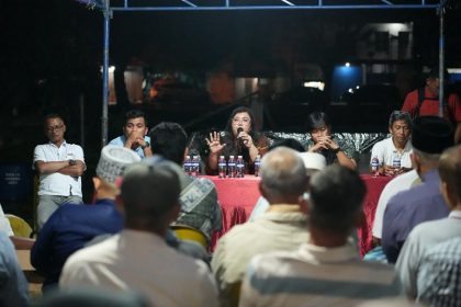 Pertemuan Silaturahmi bersama warga terdampak di Fasum RT 02/RW 01, Sengkuang (foto : hms)