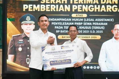 Penyelesaian PNBP Sewa Perairan pada Terminal Khusus BP Batam (foto : hms)